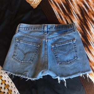 Vintage Levi High Waisted Shorts (button up)
